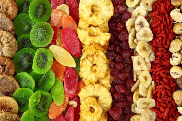 میوه خشک بهترین خوراکی برای دانش آموزان